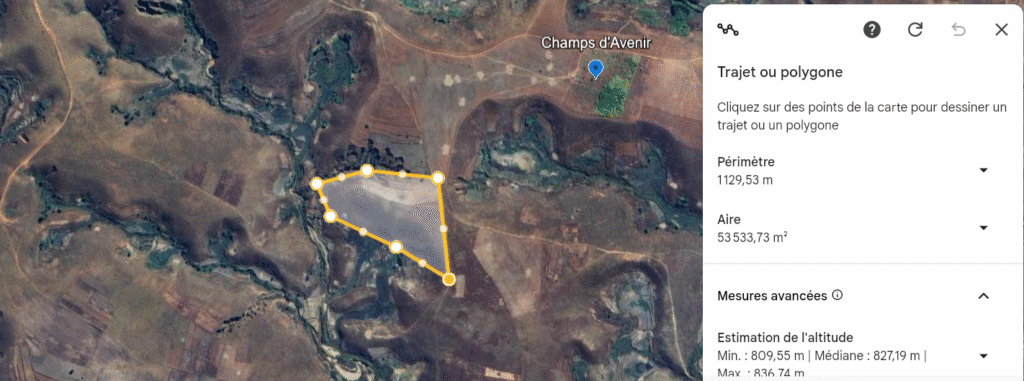 Tracé approximatif du terrain présenté par l’association
